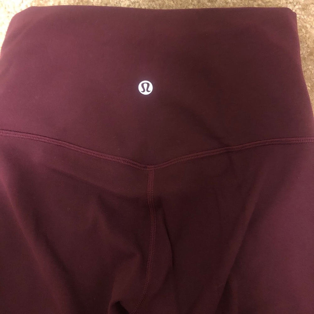 Lululemon align cassis size 4